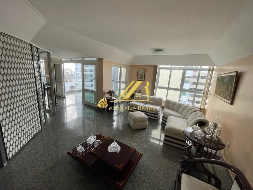 Cobertura com 4 quartos à venda, 533m2 em Graça, Salvador - BA - imagem 1 Foto 1 de Cobertura com 4 quartos à venda, 533m2 em Graça, Salvador - BA