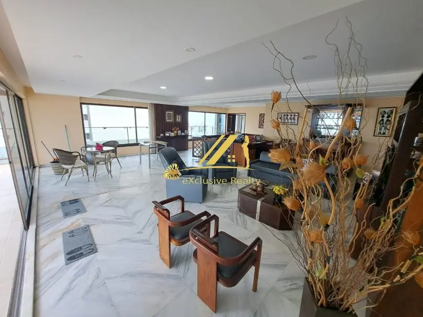 Cobertura com 4 quartos à venda, 533m2 em Graça, Salvador - BA - imagem 2 Foto 2 de Cobertura com 4 quartos à venda, 533m2 em Graça, Salvador - BA