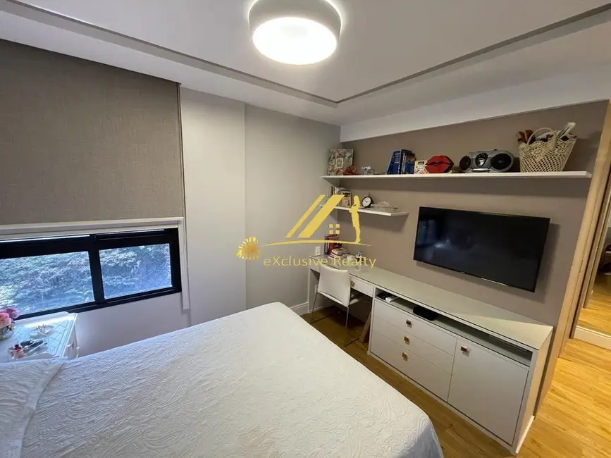 Apartamento com 3 quartos à venda e para alugar, 178m2 em Horto Florestal, Salvador - BA - imagem 8 Foto 8 de Apartamento com 3 quartos à venda e para alugar, 178m2 em Horto Florestal, Salvador - BA