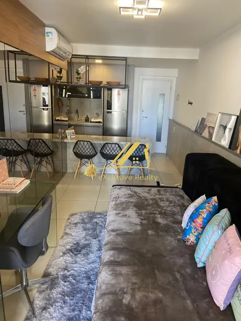 Apartamento com 1 quarto à venda, 50m2 em Graça, Salvador - BA - imagem 2 Foto 2 de Apartamento com 1 quarto à venda, 50m2 em Graça, Salvador - BA