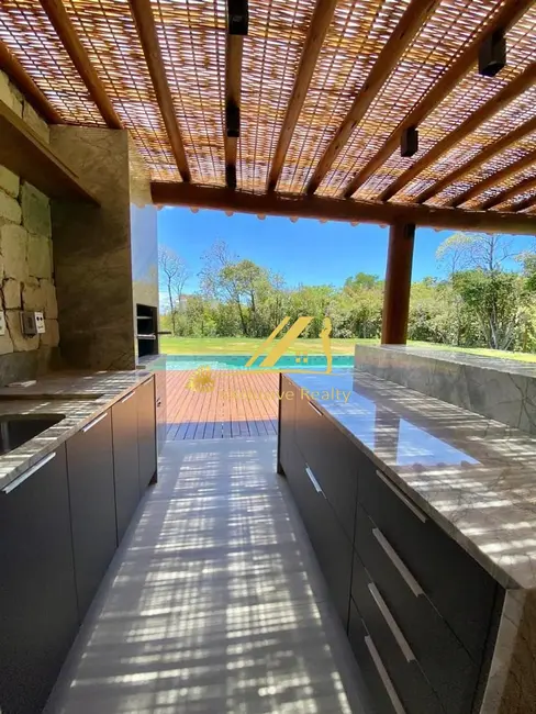 Casa de Condomínio com 4 quartos à venda, 400m2 em Mata De Sao Joao - BA - imagem 4 Foto 4 de Casa de Condomínio com 4 quartos à venda, 400m2 em Mata De Sao Joao - BA