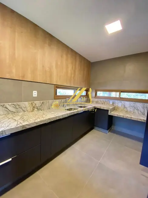 Casa de Condomínio com 4 quartos à venda, 400m2 em Mata De Sao Joao - BA - imagem 9 Foto 9 de Casa de Condomínio com 4 quartos à venda, 400m2 em Mata De Sao Joao - BA