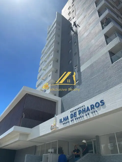 Foto 1 de Apartamento com 2 quartos à venda, 60m2 em Stella Maris, Salvador - BA