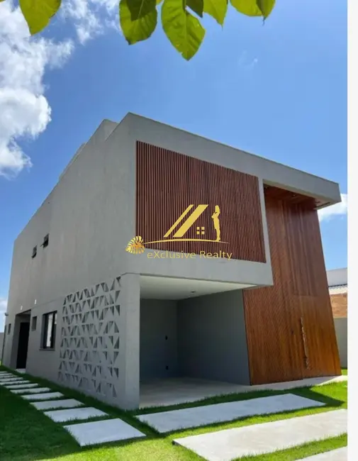 Foto 2 de Casa de Condomínio com 4 quartos à venda, 294m2 em Camacari - BA