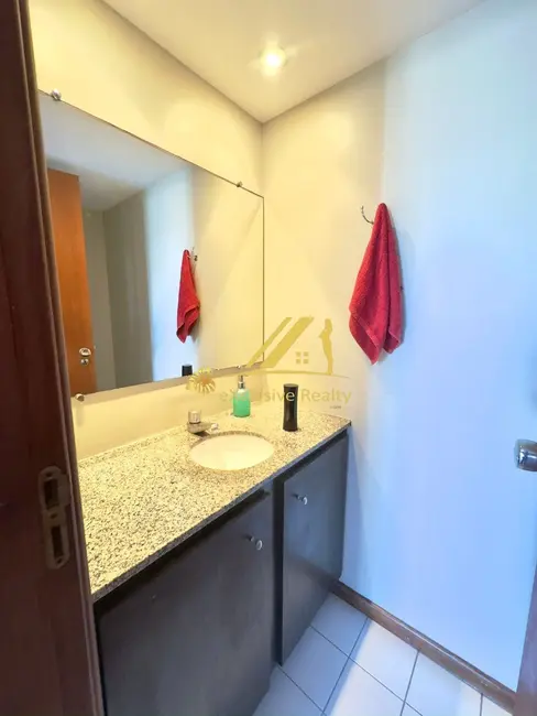 Apartamento com 3 quartos à venda, 180m2 em Acupe de Brotas, Salvador - BA - imagem 5 Foto 5 de Apartamento com 3 quartos à venda, 180m2 em Acupe de Brotas, Salvador - BA