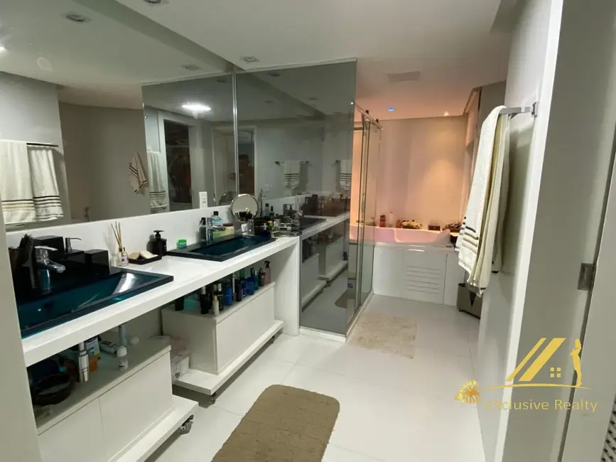 Casa de Condomínio com 5 quartos à venda, 750m2 em Piatã, Salvador - BA - imagem 6 Foto 6 de Casa de Condomínio com 5 quartos à venda, 750m2 em Piatã, Salvador - BA