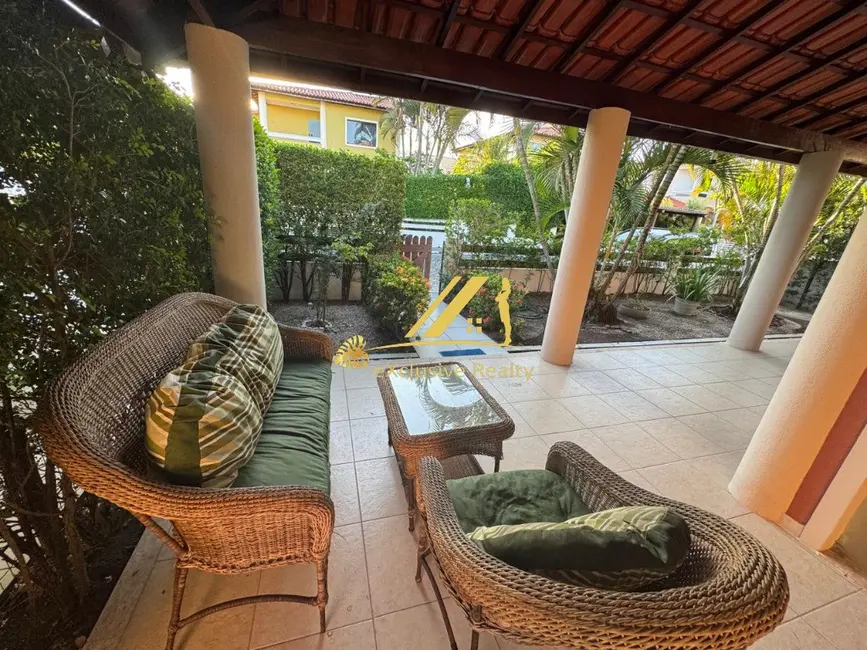 Casa de Condomínio com 4 quartos à venda, 205m2 em Buraquinho, Lauro De Freitas - BA - imagem 8 Foto 8 de Casa de Condomínio com 4 quartos à venda, 205m2 em Buraquinho, Lauro De Freitas - BA