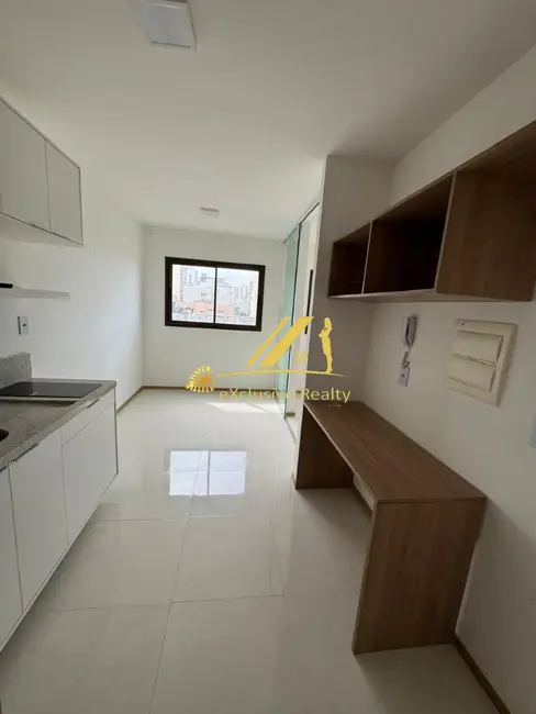 Foto 2 de Loft / Flat com 1 quarto para alugar, 250m2 em Pituba, Salvador - BA