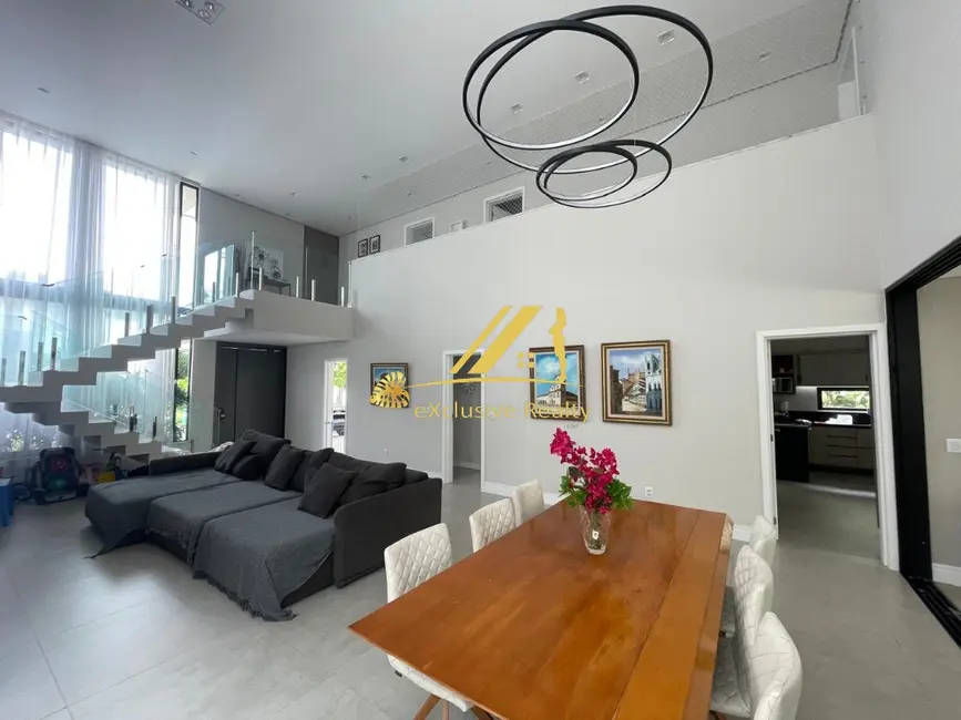 Foto 1 de Casa de Condomínio com 4 quartos à venda e para alugar, 400m2 em Alphaville I, Salvador - BA