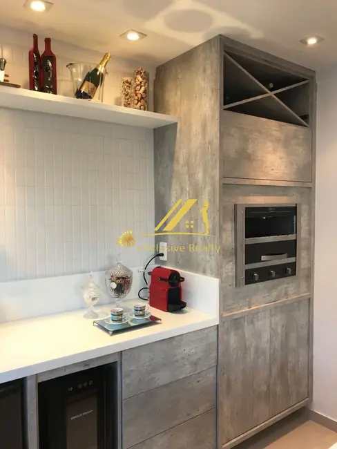 Apartamento com 3 quartos à venda, 135m2 em Pituba, Salvador - BA - imagem 8 Foto 8 de Apartamento com 3 quartos à venda, 135m2 em Pituba, Salvador - BA