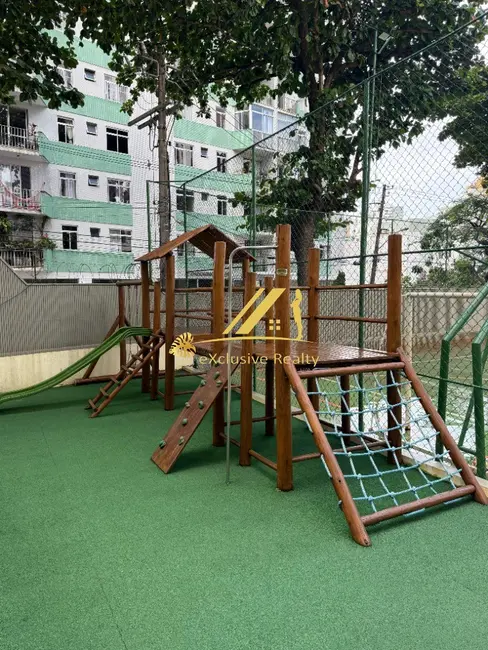 Apartamento com 4 quartos à venda, 243m2 em Barra, Salvador - BA - imagem 5 Foto 5 de Apartamento com 4 quartos à venda, 243m2 em Barra, Salvador - BA