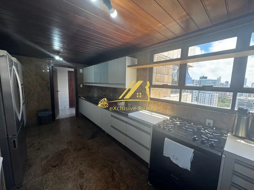 Apartamento com 4 quartos à venda, 416m2 em Barra, Salvador - BA - imagem 6 Foto 6 de Apartamento com 4 quartos à venda, 416m2 em Barra, Salvador - BA