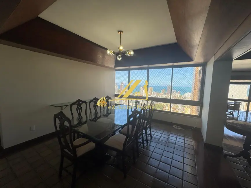 Apartamento com 4 quartos à venda, 416m2 em Barra, Salvador - BA - imagem 2 Foto 2 de Apartamento com 4 quartos à venda, 416m2 em Barra, Salvador - BA