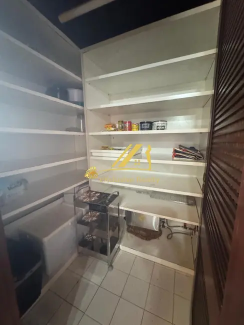 Apartamento com 4 quartos à venda, 416m2 em Barra, Salvador - BA - imagem 5 Foto 5 de Apartamento com 4 quartos à venda, 416m2 em Barra, Salvador - BA