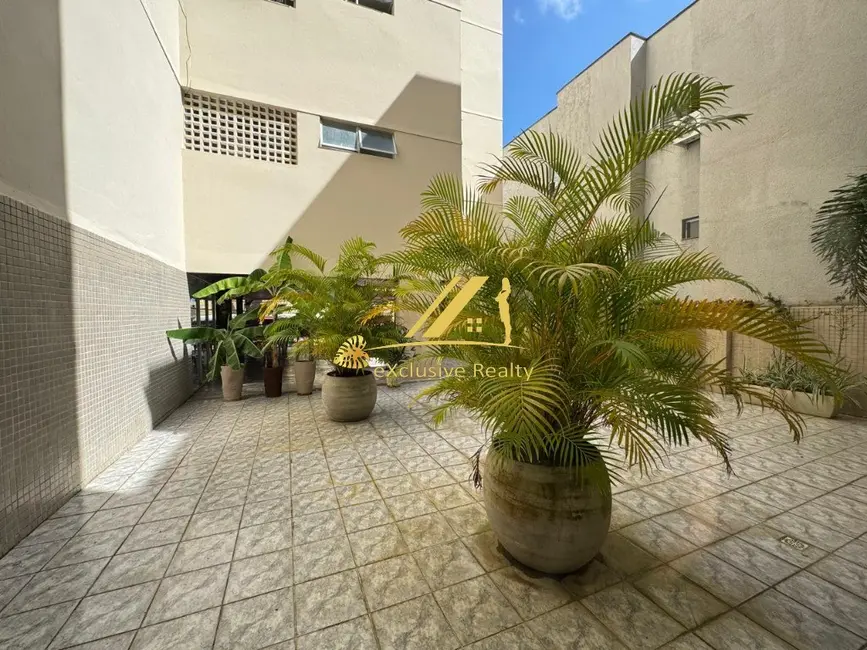 Apartamento com 3 quartos à venda, 120m2 em Barra, Salvador - BA - imagem 5 Foto 5 de Apartamento com 3 quartos à venda, 120m2 em Barra, Salvador - BA