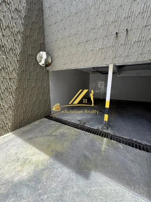 Apartamento com 3 quartos para alugar, 116m2 em Graça, Salvador - BA - imagem 2 Foto 2 de Apartamento com 3 quartos para alugar, 116m2 em Graça, Salvador - BA