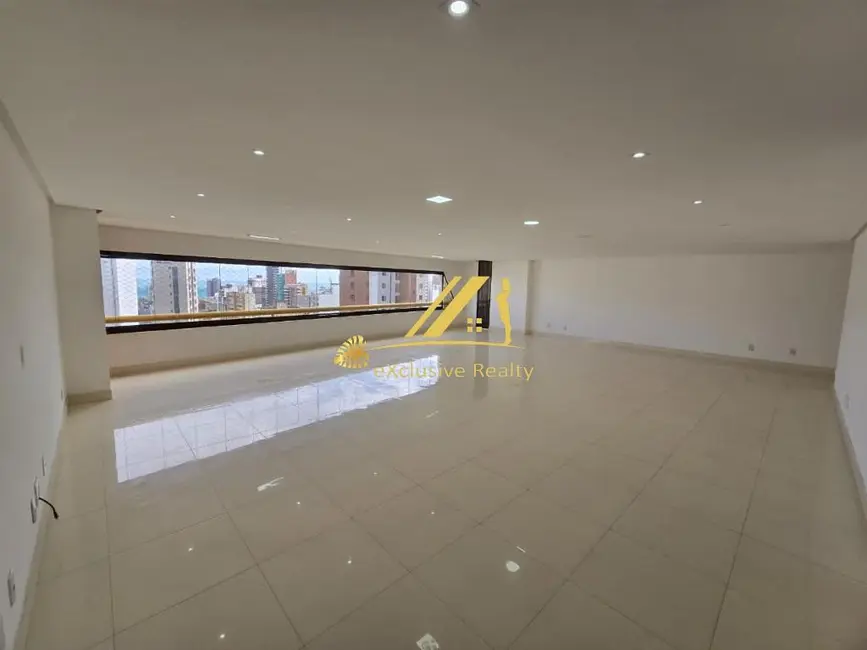 Apartamento com 4 quartos à venda, 311m2 em Graça, Salvador - BA - imagem 1 Foto 1 de Apartamento com 4 quartos à venda, 311m2 em Graça, Salvador - BA