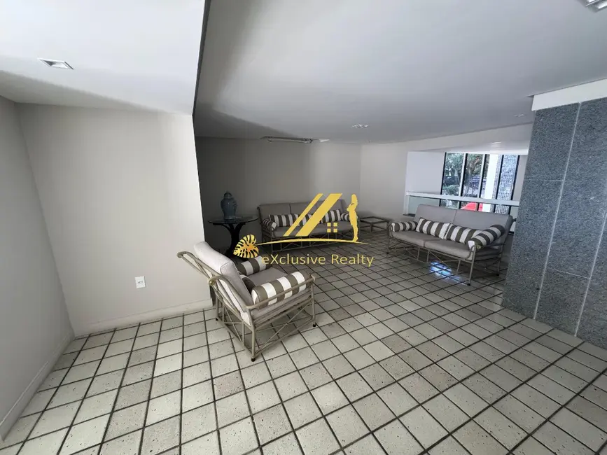 Foto 3 de Apartamento com 3 quartos à venda, 278m2 em Vitória, Salvador - BA