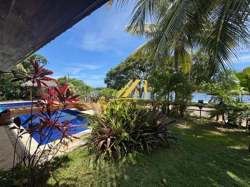 Foto 1 de Casa de Condomínio com 5 quartos à venda, 450m2 em Camacari - BA