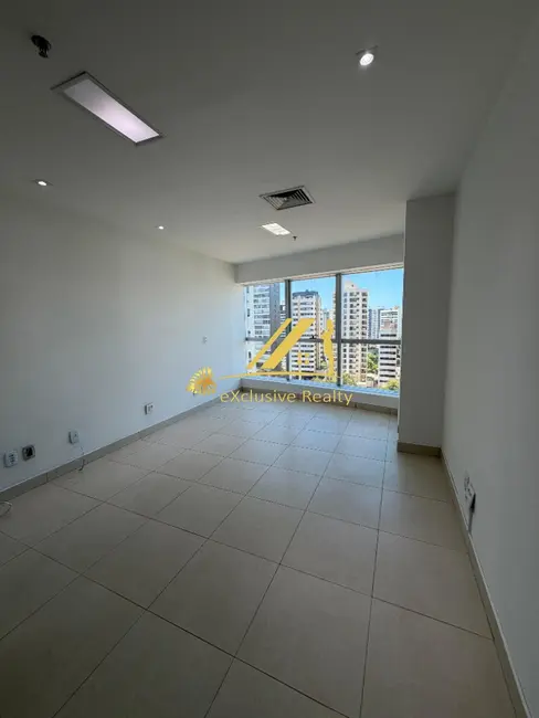 Sala Comercial para alugar, 33m2 em Caminho das Árvores, Salvador - BA - imagem 3 Foto 3 de Sala Comercial para alugar, 33m2 em Caminho das Árvores, Salvador - BA