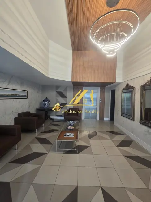 Apartamento com 4 quartos à venda, 226m2 em Pituba, Salvador - BA - imagem 8 Foto 8 de Apartamento com 4 quartos à venda, 226m2 em Pituba, Salvador - BA