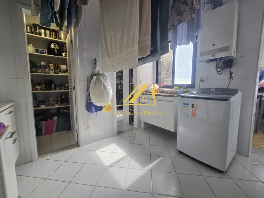 Foto 9 de Apartamento com 4 quartos à venda, 226m2 em Pituba, Salvador - BA