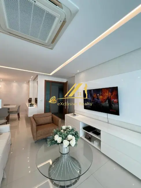 Foto 6 de Apartamento com 3 quartos para alugar, 137m2 em Pituba, Salvador - BA