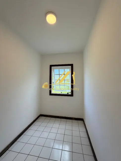Foto 39 de Casa de Condomínio com 3 quartos à venda, 250m2 em Itapuã, Salvador - BA