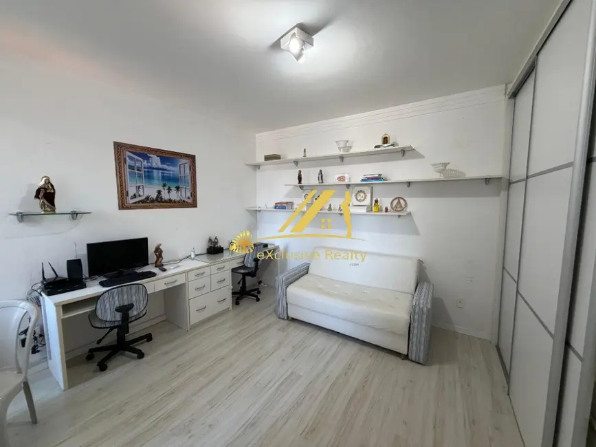 Apartamento com 4 quartos à venda, 261m2 em Canela, Salvador - BA - imagem 3 Foto 3 de Apartamento com 4 quartos à venda, 261m2 em Canela, Salvador - BA