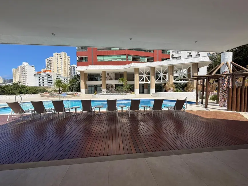 Apartamento com 4 quartos à venda e para alugar, 185m2 em Vitória, Salvador - BA - imagem 4 Foto 4 de Apartamento com 4 quartos à venda e para alugar, 185m2 em Vitória, Salvador - BA