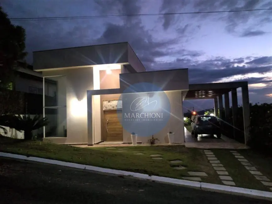 Foto 1 de Casa com 3 quartos à venda, 600m2 em Curitibanos, Braganca Paulista - SP