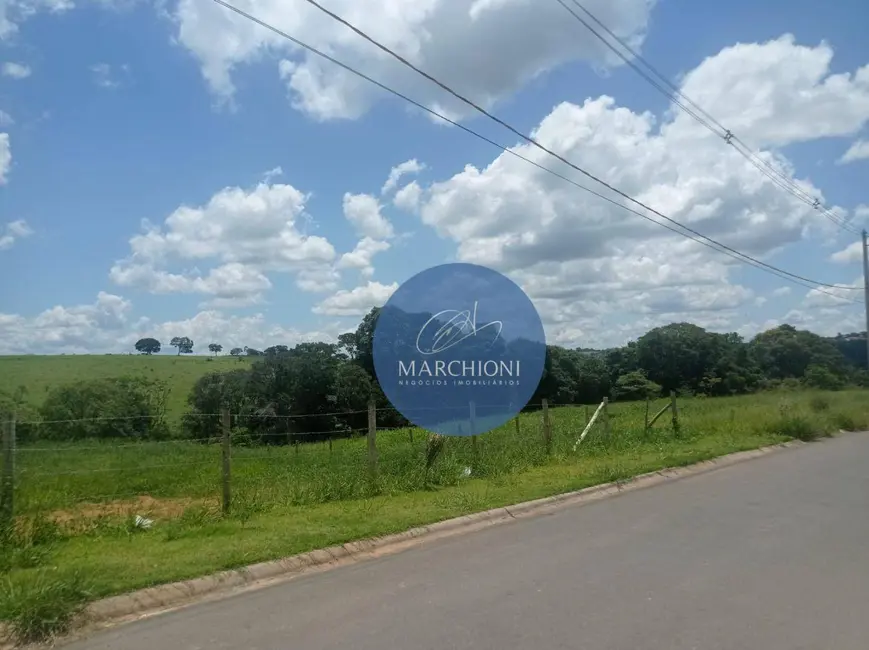 Terreno / Lote à venda, 970m2 em Pinhalzinho - SP - imagem 7 Foto 7 de Terreno / Lote à venda, 970m2 em Pinhalzinho - SP