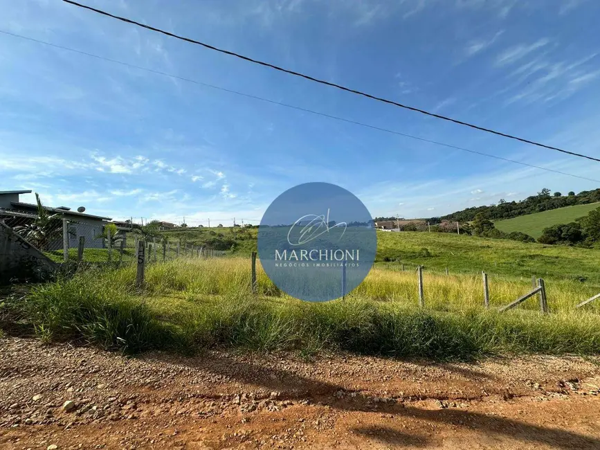 Foto 1 de Terreno / Lote à venda, 1000m2 em Pinhalzinho - SP