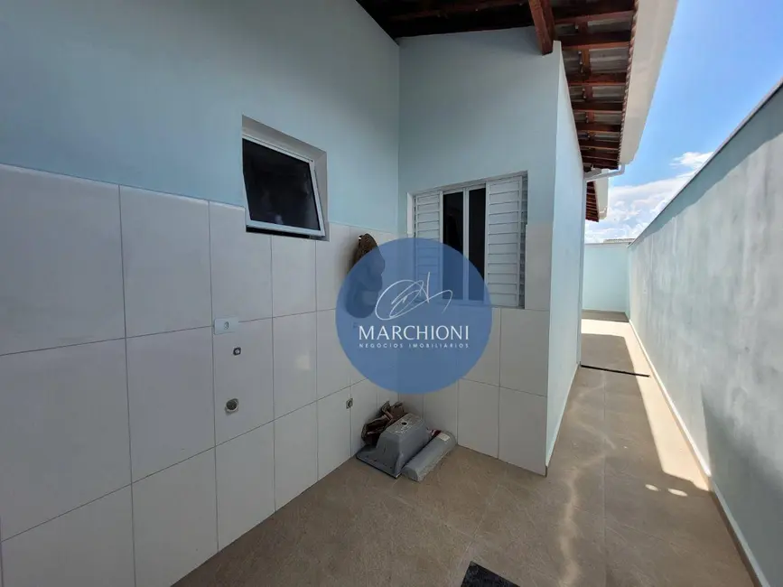 Casa com 2 quartos à venda, 125m2 em Pinhalzinho - SP - imagem 9 Foto 9 de Casa com 2 quartos à venda, 125m2 em Pinhalzinho - SP