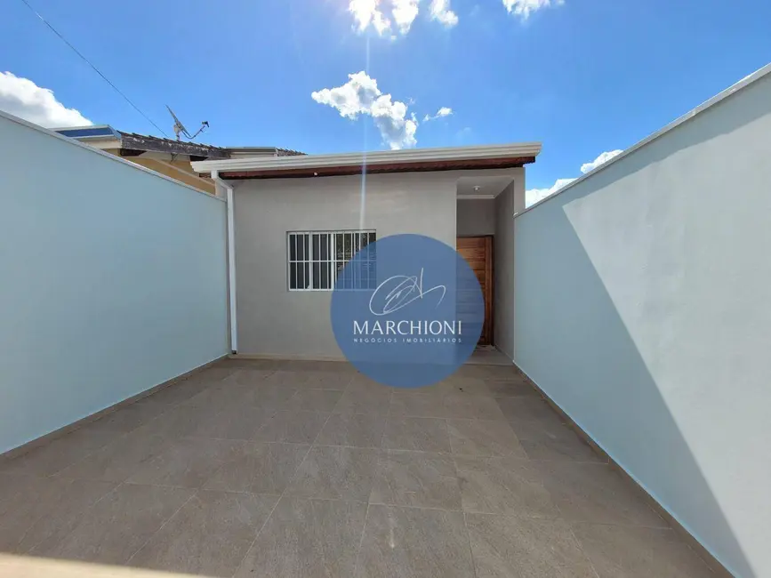 Foto 1 de Casa com 2 quartos à venda, 125m2 em Pinhalzinho - SP