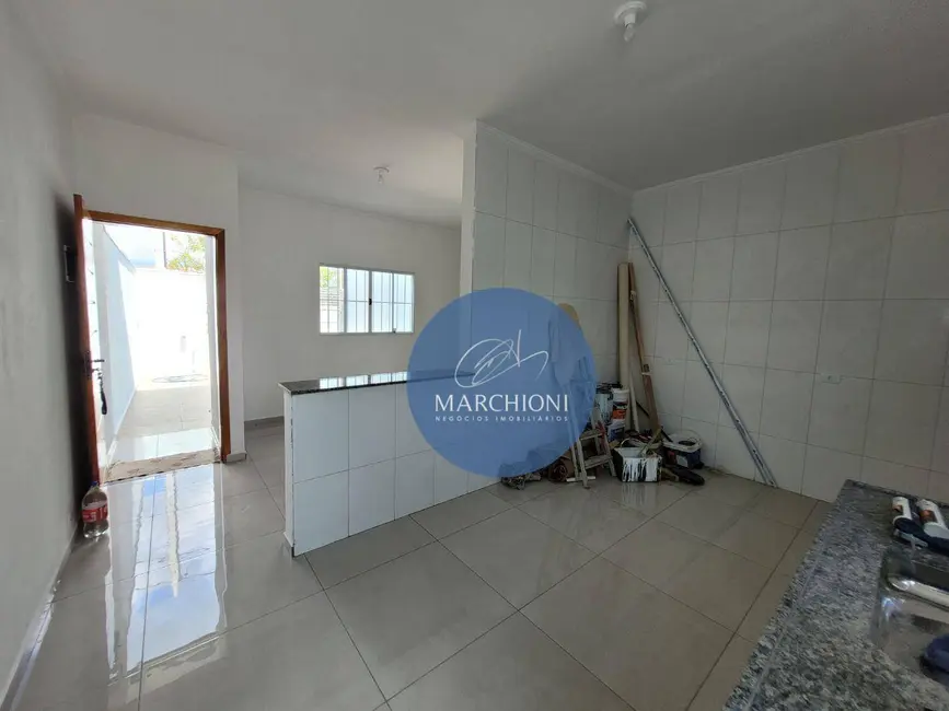 Casa com 2 quartos à venda, 125m2 em Pinhalzinho - SP - imagem 4 Foto 4 de Casa com 2 quartos à venda, 125m2 em Pinhalzinho - SP