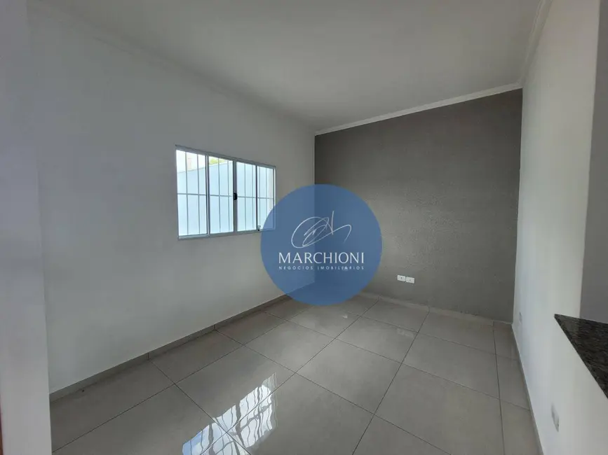 Casa com 2 quartos à venda, 125m2 em Pinhalzinho - SP - imagem 2 Foto 2 de Casa com 2 quartos à venda, 125m2 em Pinhalzinho - SP