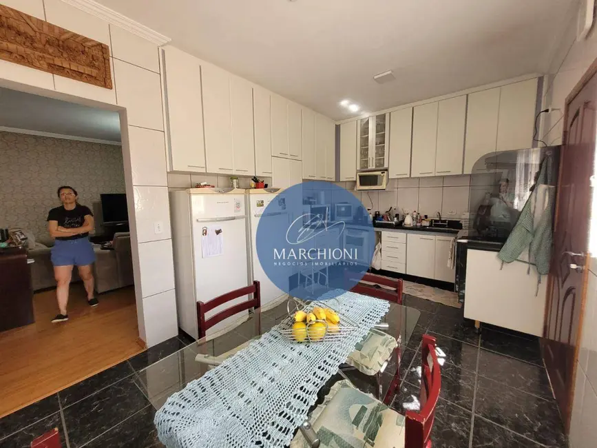 Casa com 3 quartos à venda, 250m2 em Pinhalzinho - SP - imagem 5 Foto 5 de Casa com 3 quartos à venda, 250m2 em Pinhalzinho - SP