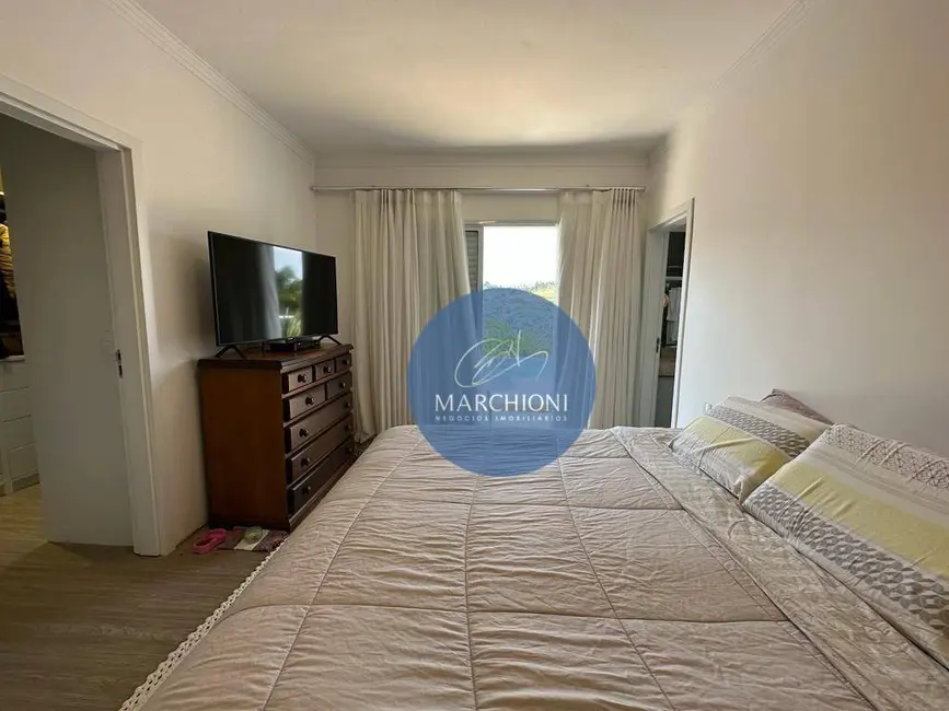 Foto 3 de Chácara com 4 quartos à venda, 1000m2 em Pinhalzinho - SP