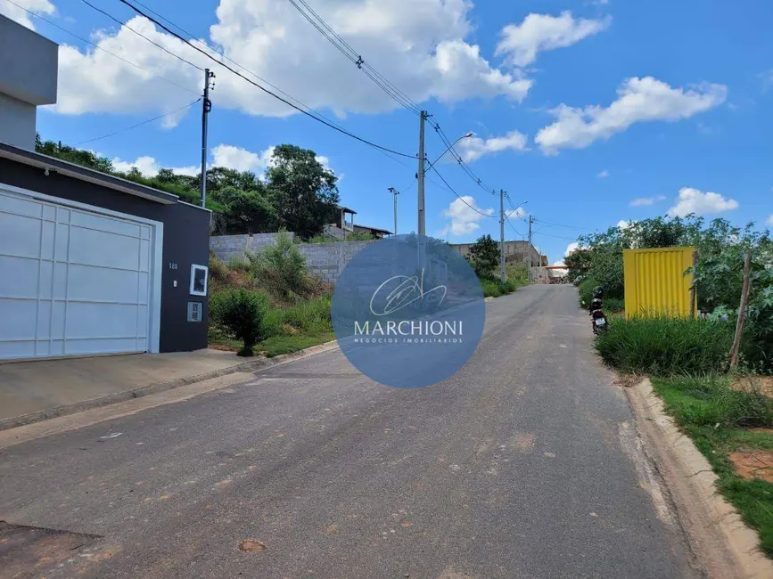 Foto 2 de Terreno / Lote à venda, 140m2 em Pinhalzinho - SP