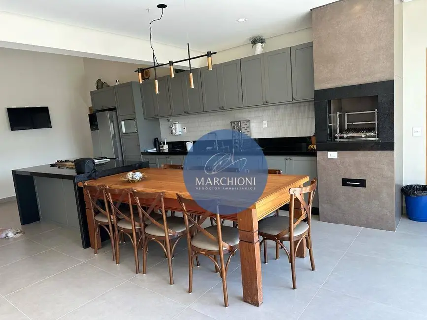 Chácara com 4 quartos à venda, 1000m2 em Pinhalzinho - SP - imagem 7 Foto 7 de Chácara com 4 quartos à venda, 1000m2 em Pinhalzinho - SP