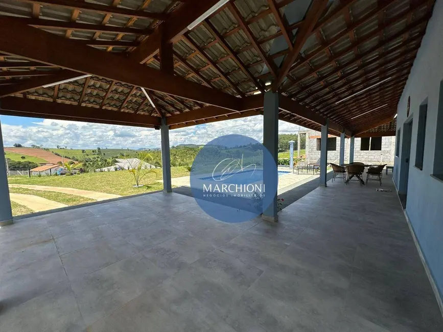 Foto 4 de Chácara com 3 quartos à venda, 1020m2 em Pinhalzinho - SP