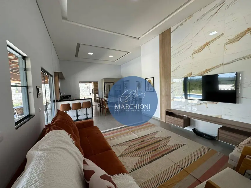 Foto 8 de Chácara com 3 quartos à venda, 1020m2 em Pinhalzinho - SP