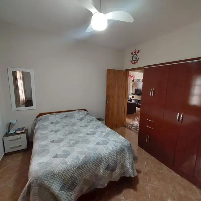 Casa com 2 quartos à venda, 250m2 em Pinhalzinho - SP - imagem 9 Foto 9 de Casa com 2 quartos à venda, 250m2 em Pinhalzinho - SP