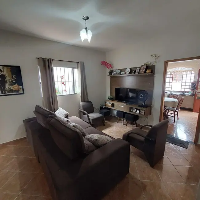 Casa com 2 quartos à venda, 250m2 em Pinhalzinho - SP - imagem 7 Foto 7 de Casa com 2 quartos à venda, 250m2 em Pinhalzinho - SP