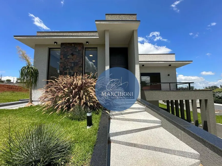 Foto 3 de Casa com 3 quartos à venda, 600m2 em Centro, Braganca Paulista - SP