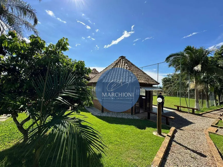 Chácara com 1 quarto à venda, 1390m2 em Pinhalzinho - SP - imagem 2 Foto 2 de Chácara com 1 quarto à venda, 1390m2 em Pinhalzinho - SP