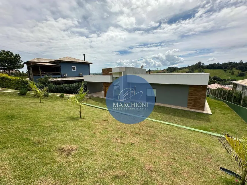 Chácara com 3 quartos à venda, 1000m2 em Pinhalzinho - SP - imagem 3 Foto 3 de Chácara com 3 quartos à venda, 1000m2 em Pinhalzinho - SP
