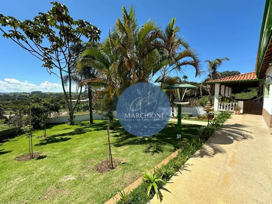 Foto 5 de Chácara com 5 quartos à venda, 1020m2 em Pinhalzinho - SP