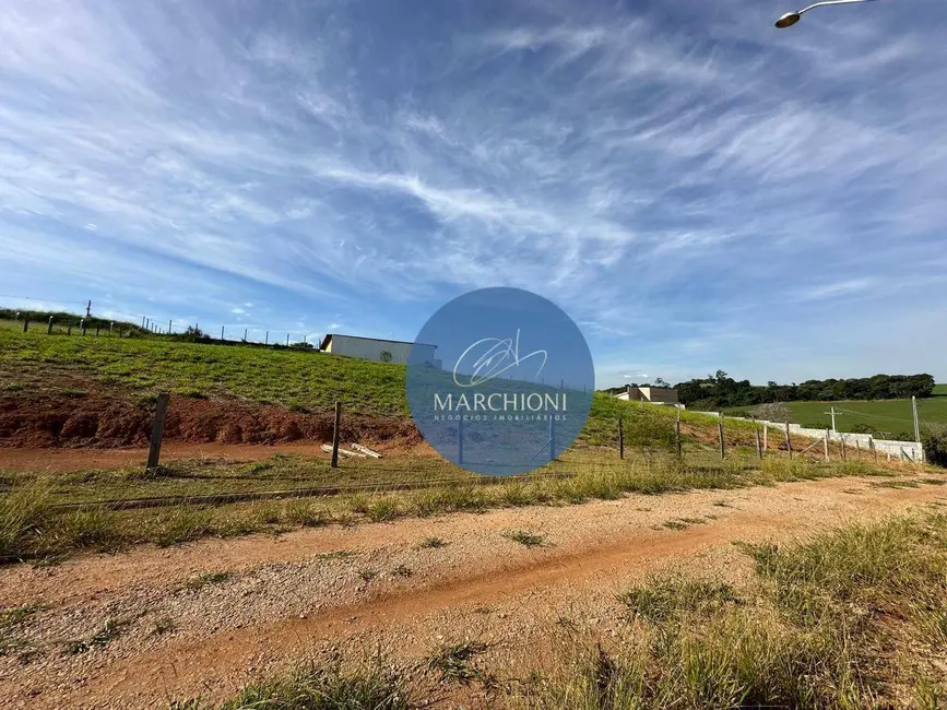 Terreno / Lote à venda, 1000m2 em Pinhalzinho - SP - imagem 4 Foto 4 de Terreno / Lote à venda, 1000m2 em Pinhalzinho - SP